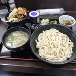 肉汁うどん 森製麺所 - 料理写真: