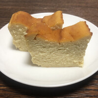 小笠原伯爵邸 - 熟成シェリーが薫るバスクチーズケーキ