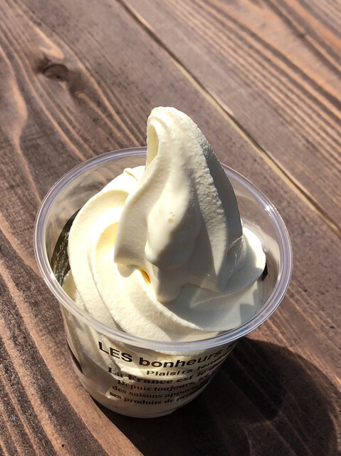 ハナマルシェ 道の駅にしめ店（HANA MARCHE） - 西目（バームクーヘン）の写真