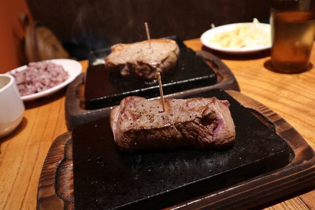 やっぱりステーキ 松山ロープウェイ通り店 大街道 ステーキ 食べログ やっぱりステーキ 松山ロープウェイ通り店 大街道 ステーキ 食べログ