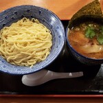 ちゃーしゅうや武蔵 - つけ麺　880円