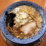 ちゃーしゅうや武蔵 - 背脂醤油らーめん　770円