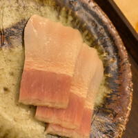 のぐち 継 - 鯨　あてには塩気が足りない