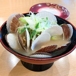 回転寿し トリトン - 【2021年03月】ほたてのお味噌汁＠330円。