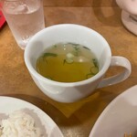 南海飯店 - かたい焼ソバのスープ