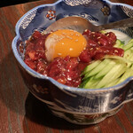 三代目網元 魚鮮水産 - 馬刺しユッケ