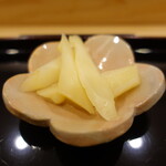 あま木 - ガリはこんな感じ