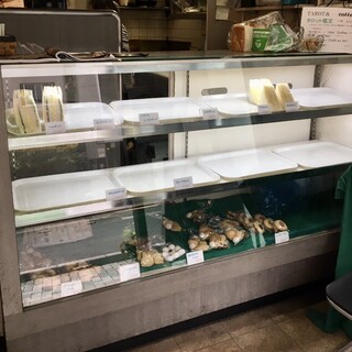 マルセリーノ・モリ_2