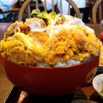 おおはし - ロースカツ丼メガ盛り