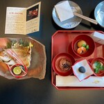 東京 芝 とうふ屋うかい - 男児 お喰い初め膳（5390円）