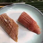 寿司処 やまざき - おまかせ６０００円。大トロ。炙りと生のハーフです。生の方が好みですが、どちらもとーっても美味しかったです（╹◡╹）（╹◡╹）