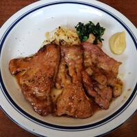 舵 - 茶美豚の肩ロースのレモンステーキ。旨い！