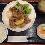 あらえびす - 9月20日　若鶏のから揚げごはんセット　750円