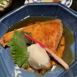 Obanzai Rakura - 主菜のぶりの照り焼きです