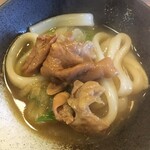 Inaka - キャーーー！白モツ！
                        
                        コレが臭みもなく柔らかでメチャメチャ美味いっ！！！
                        
                        
                        俺が もつ煮込みうどん  好きじゃないのは『あの店』のせいだからなぁーーー
                        
                        ココのは美味いっ！！！
                        
                        
                        