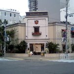 レアル プリンセサ・リカルディーナ 磯上邸 - インパクト大の建物