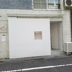 A・ Be