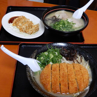 口コミ一覧 : ラーメン ももち家 - 藤崎/ラーメン [食べログ]