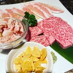 炭火焼肉 胡椒亭 - 