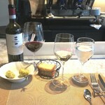 La Brianza - スプマンテからのモンテプルチアーノダブルッツオ。お料理たちとさすがの絶妙マッチングでしたわ～