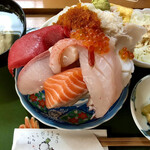 菊鮨 - まかない丼 ¥1400