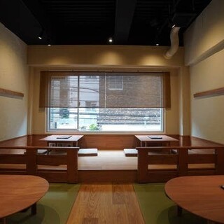 [There is a tatami room on the 2nd floor] Great for family meals and various banquets!