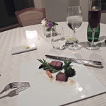 ラ・ヴェルデュール - テーブル風景　メインディッシュ