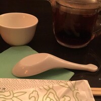 廣東料理 民生 ヒルトンプラザウエスト店 - テーブルセット