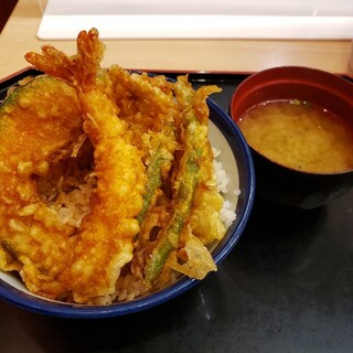 テイクアウトok 羽田空港第2旅客ターミナル内でおすすめのとんかつをご紹介 食べログ テイクアウトok 羽田空港第2旅客ターミナル内でおすすめのとんかつをご紹介 食べログ