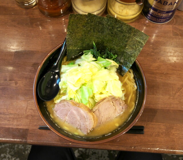 横浜家系 まるに家 八王子 ラーメン 食べログ 横浜家系 まるに家 八王子 ラーメン 食べログ