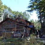 しらびそ小屋 - 外観(3)(2006.10)