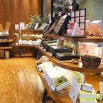 GOKAN - 店内