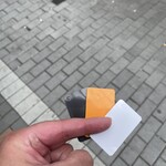 ラーメン 環2家 - 左からラーメン並・玉ねぎ・ライス(たぶん)