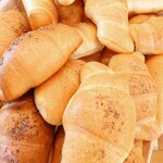 ホルス - 料理写真:塩バターロール