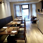 ラチュレ - 店内