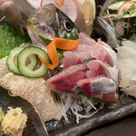 かもめ食堂 - 刺し身の盛合せ