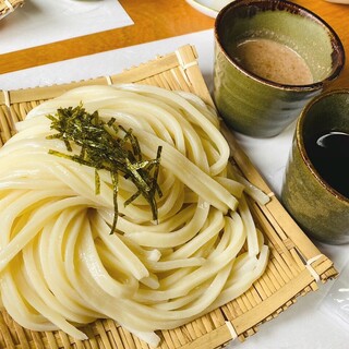 Mizusawa Udon, which is famous for its wheat flour aroma, uses homemade noodles!