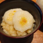 ゼンカフェ - 季節のお菓子 お飲み物セット(1500円)　の「白餡のぜんざい」