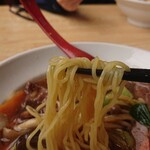 台湾料理 晟昌 - 麺 リフト