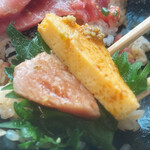 焼津港 みなみ - 炙りと玉子の大葉コラボ巻