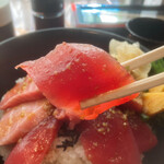 焼津港 みなみ - マグロの赤身を堪能