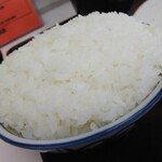 あけみ食堂 - まん丸にペッタンコされてます