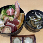 Koganezushi - 海鮮丼です