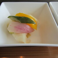 中国菜 老四川 飄香 銀座三越店 - 前菜③のアップ