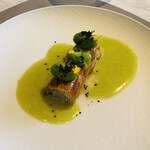 ラルジャン - 和歌山県産舌平目　ホタテのムース　パイ包み焼き　そら豆　ウイキョウのピュレ　パセリのブールブランソース