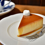 乙コーヒー - チーズケーキ@税込400円：別角度にて。