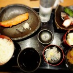 Sakana To Sake Hanatare - 