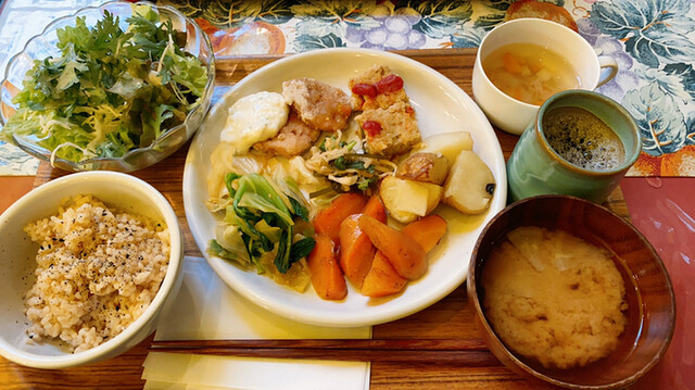 オーガニック レストラン 広場 東京店 表参道 自然食 食べログ オーガニック レストラン 広場 東京店 表参道 自然食 食べログ