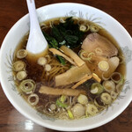 味よし食堂 - ラーメン。
      600円。