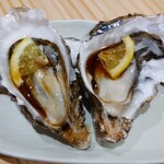 鰓呼吸 - 北海道厚岸直送 牡蠣(1個・生・焼) 199円(通常450円)